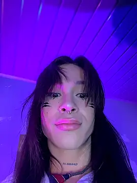 Snapshot of stormytt_ chatting on 12.04.25 stormytt online show from 12.04.25