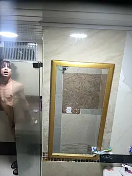 Snapshot of stormytt_ chatting on 12.16.25 stormytt online show from 12.16.25