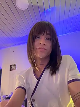 Snapshot of stormytt_ chatting on 12.18.25 stormytt online show from 12.18.25