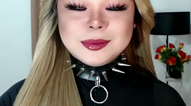 Mistress DOMnicaaxx online show from 03.21.25