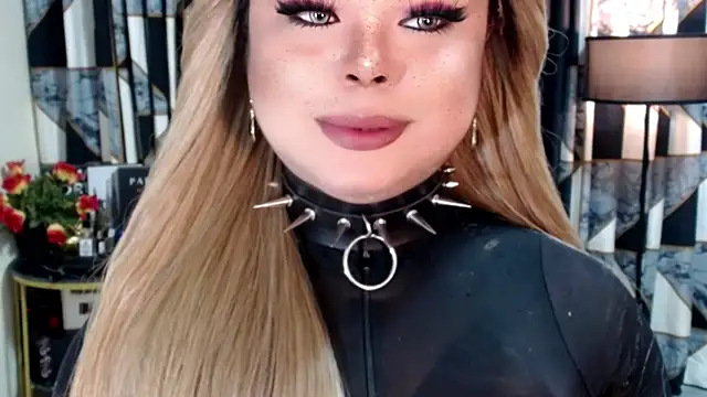 Mistress DOMnicaaxx online show from 09.12.25