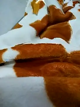 naghmi12 online show from 04.25.26