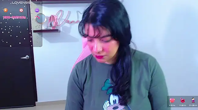 Vannessa  Shy online show from 02.09.25