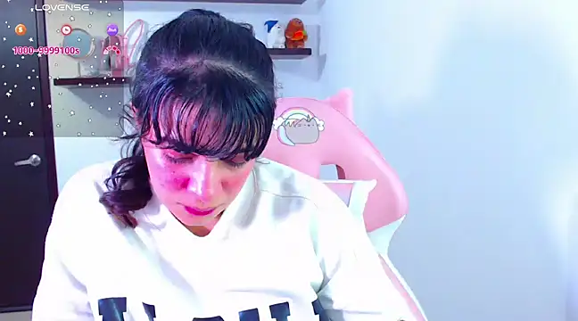 Vannessa  Shy online show from 02.24.25