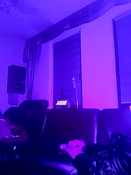 Crystalbitchx online show from 12.14.24