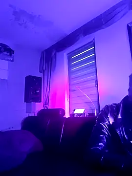 Crystalbitchx online show from 02.27.25