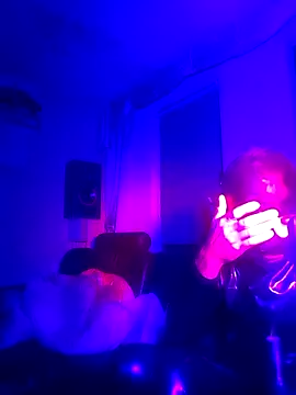 Crystalbitchx online show from 09.29.25