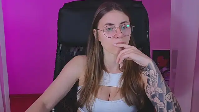  AnnaStark  online show from 02.22.25