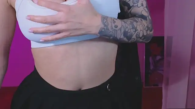  AnnaStark  online show from 02.23.25