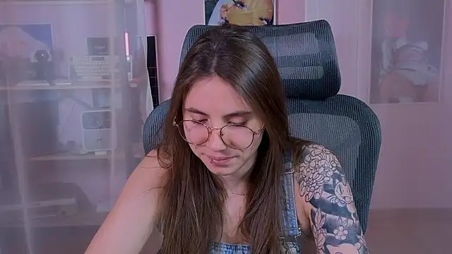 Snapshot of _AnnaStark_ chatting on 02.07.26 AnnaStark online show from 02.07.26