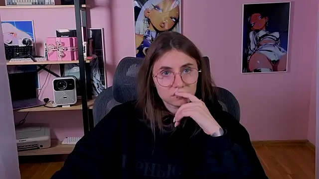 Snapshot of _AnnaStark_ chatting on 02.14.26 AnnaStark online show from 02.14.26