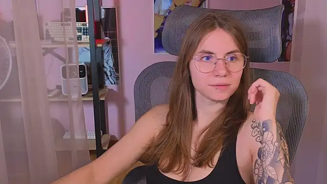  AnnaStark  online show from 05.16.26