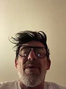 Snapshot of maxximere chatting on 02.01.26 maxximere online show from 02.01.26