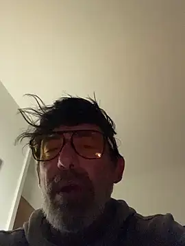 Snapshot of maxximere chatting on 02.10.26 maxximere online show from 02.10.26