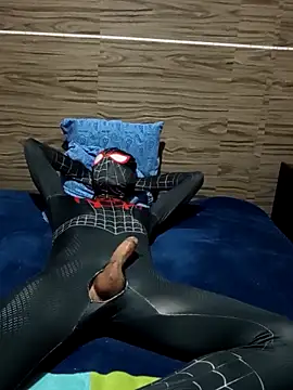 Snapshot of pavito0 chatting on 11.02.25 pavito0 online show from 11.02.25