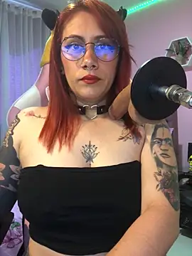 Luna Paris  online show from 12.01.24