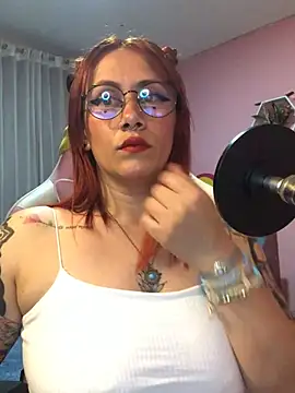 Luna Paris  online show from 12.07.24