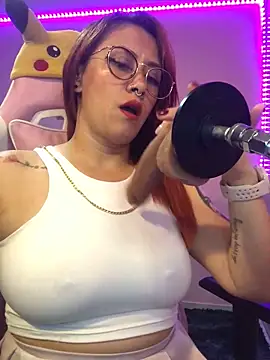 Luna Paris  online show from 02.25.25