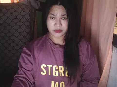 Snapshot of Hugeladycockmarga chatting on 12.16.25 Hugeladycockmarga online show from 12.16.25