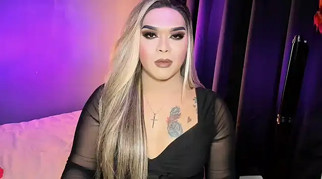 Snapshot of VictoriaEliz chatting on 03.17.25 VictoriaEliz online show from 03.17.25