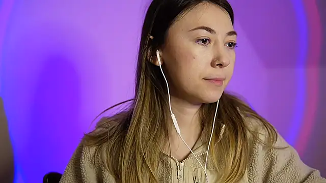 chibi moon  online show from 01.11.25