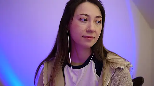 chibi moon  online show from 03.22.25