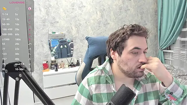 Morlaios online show from 02.10.25