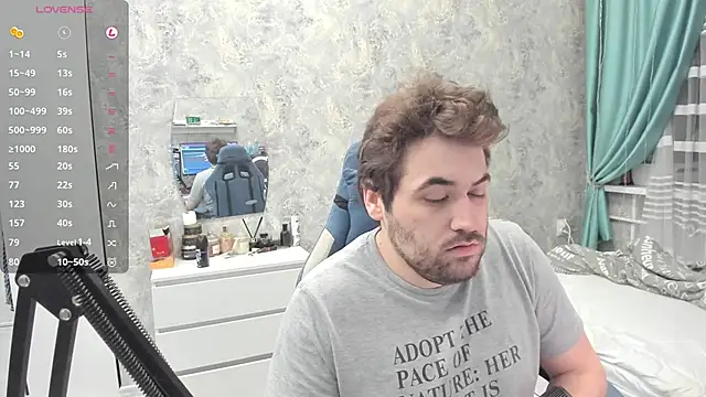 Morlaios online show from 02.12.25