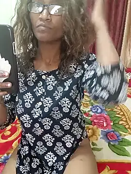 LunaRai online show from 03.23.25