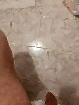 Snapshot of Alex_7422 chatting on 11.28.25 Alex 7422 online show from 11.28.25