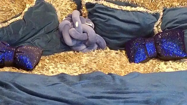 VanessaDoyle online show from 02.17.25