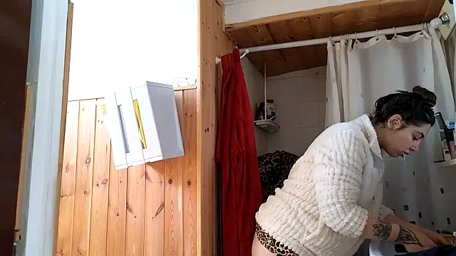 VanessaDoyle online show from 02.21.26