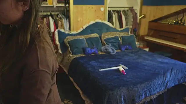 VanessaDoyle online show from 04.03.26