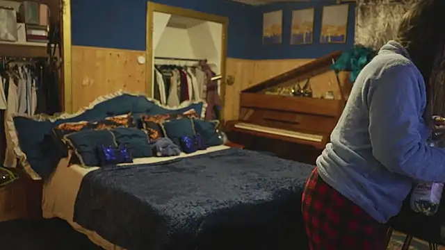 VanessaDoyle online show from 04.15.26