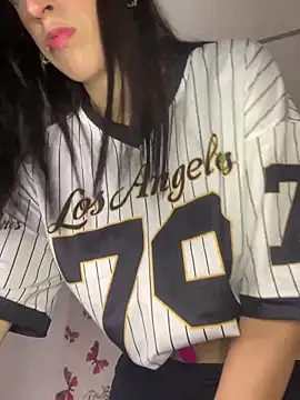 Amira Milker online show from 12.27.24