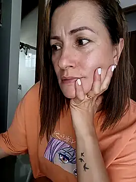 Snapshot of Verito_hot chatting on 01.07.25 Verito hot online show from 01.07.25