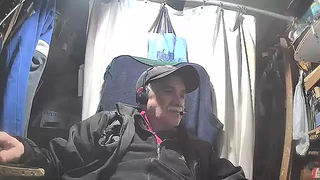 nonnomaturobisex online show from 03.07.25