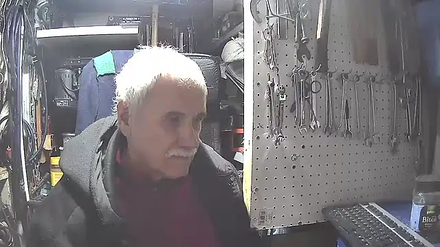 nonnomaturobisex online show from 03.19.25