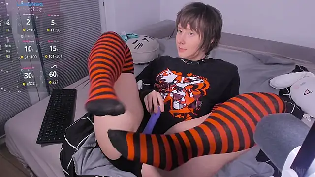 mothkink online show from 07.06.26