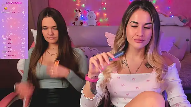 Snapshot of ivannatompsonnn chatting on 02.17.25 ivannatompsonnn online show from 02.17.25