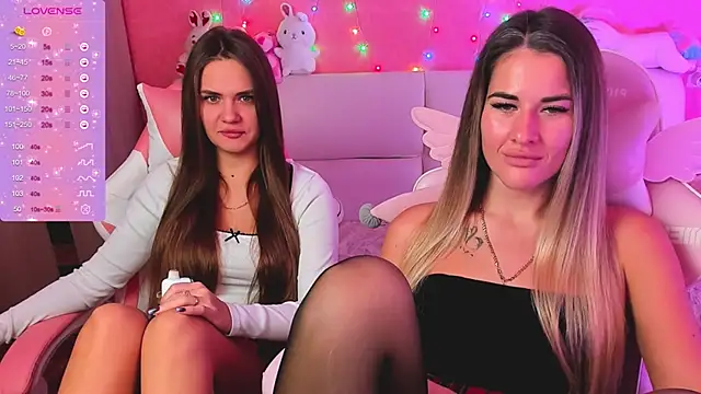 Snapshot of ivannatompsonnn chatting on 10.08.25 ivannatompsonnn online show from 10.08.25