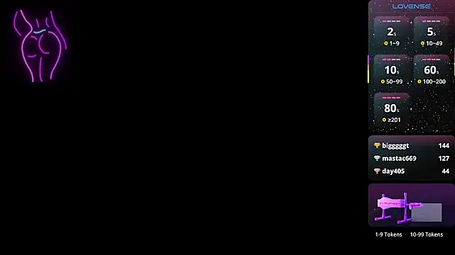 Snapshot of cloe_25 chatting on 03.15.25 cloe 25 online show from 03.15.25