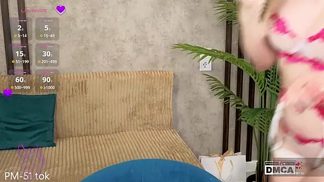 Holl1Would online show from 03.02.26