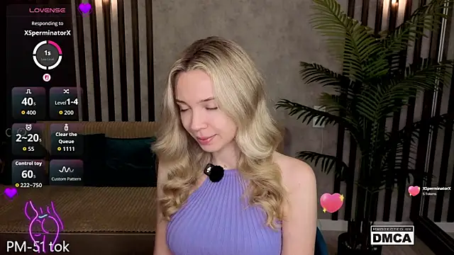 Holl1Would online show from 07.20.26