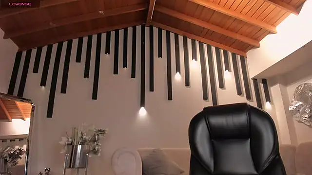 Snapshot of LexieWayne chatting on 03.11.25 LexieWayne online show from 03.11.25