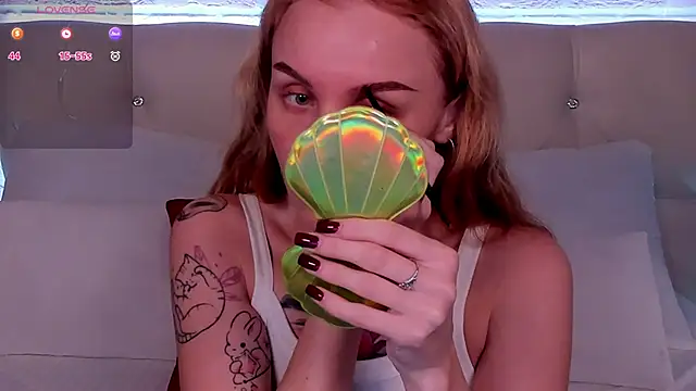 LianaFord online show from 11.26.25