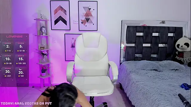 victoria castillo1 online show from 03.02.25