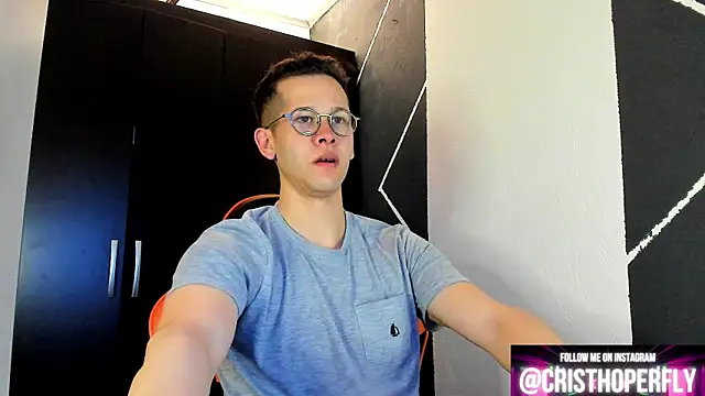 Snapshot of Cris_myster chatting on 03.11.25 Cris myster online show from 03.11.25