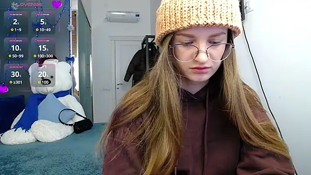 KateJonson online show from 01.14.25