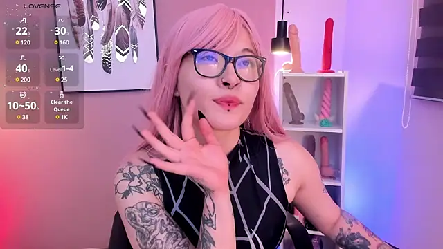 Snapshot of _asami_chieko_ chatting on 12.28.24 asami chieko online show from 12.28.24